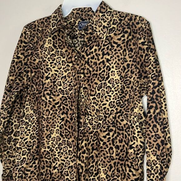 Chaps animal print blouse button up down shirt top - Picture 4 of 9
